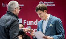 Fundacja JohnnyBros z nagrodą dla Honorowego Filantropa od Fundacji Hospicyjnej i Miasta Gdańsk